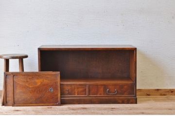 アンティーク家具　古い栗材と欅材の上質なローボード(収納棚)