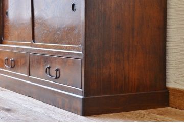 アンティーク家具　古い栗材と欅材の上質なローボード(収納棚)