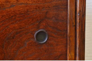 アンティーク家具　古い栗材と欅材の上質なローボード(収納棚)