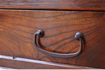 アンティーク家具　古い栗材と欅材の上質なローボード(収納棚)