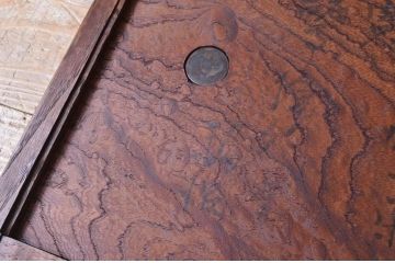 アンティーク家具　古い栗材と欅材の上質なローボード(収納棚)