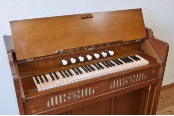 アンティーク雑貨　アンティーク 古いヤマハオルガン MODEL3A