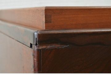アンティーク雑貨　古い欅材の玉杢長火鉢