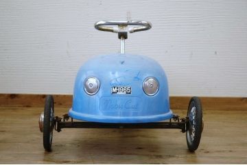 アンティーク雑貨　珍品希少!古いお家の子ども三輪車