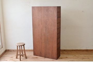 アンティーク家具　使い込まれたアンティークマス目棚3(飾り棚、陳列棚、下駄箱)