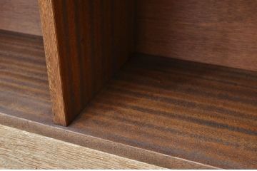 アンティーク家具　古い木の横長ローボード