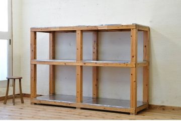 アンティーク家具　1980年代ステンレス貼りの大きな飾り棚(陳列棚)3