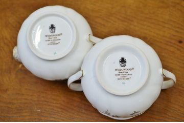 アンティーク雑貨　○ウエッジウッド・クリーマーシュガー2点セット