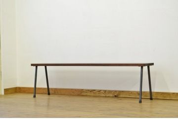 アンティーク家具　★天板一枚板!古い木の鉄脚長イス(ベンチ、長椅子)