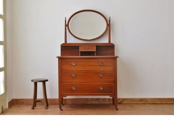 アンティーク家具　イギリスアンティーク ドレッサーチェスト(鏡台)