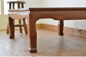 アンティーク家具　古い木の天板一枚板 座卓(アンティーク)