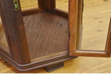 アンティーク家具　古いナラ材の六角回転ガラスケース(2)