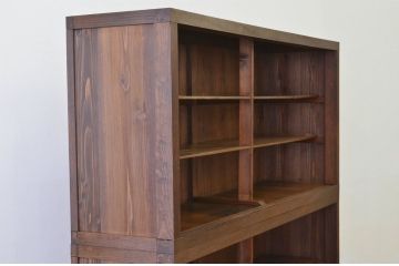 アンティーク家具　大きな二段重ね飾り棚(アンティーク陳列棚)?