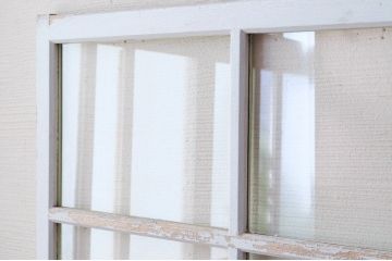 レトロ　古い学校のペンキの剥げた引き戸2枚セット2(窓)