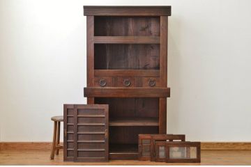 アンティーク家具　☆古民具・骨董 素敵な雰囲気の三尺水屋箪笥(食器棚、収納棚)
