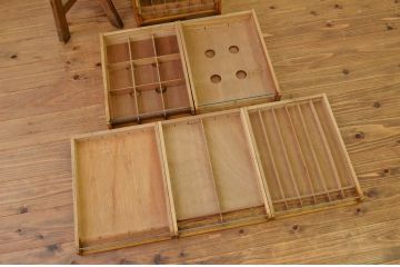 レトロ家具　昭和レトロ　小振りでかわいい小引出し