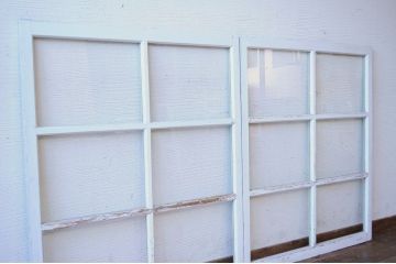 レトロ　古い学校のペンキの剥げた引き戸2枚セット8(窓)