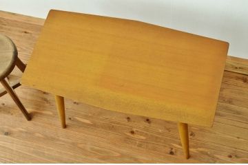 レトロ家具　日本楽器(山葉・ヤマハ)　ナチュラルスタイルにぴったり!レトロなセンターテーブル