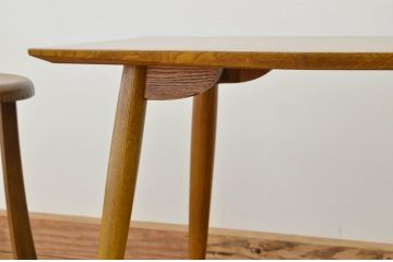 レトロ家具　日本楽器(山葉・ヤマハ)　ナチュラルスタイルにぴったり!レトロなセンターテーブル