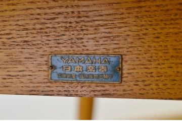 レトロ家具　日本楽器(山葉・ヤマハ)　ナチュラルスタイルにぴったり!レトロなセンターテーブル