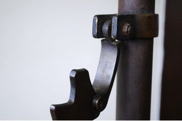 アンティーク雑貨　重厚!真鍮と手打ち鋼の自在鉤