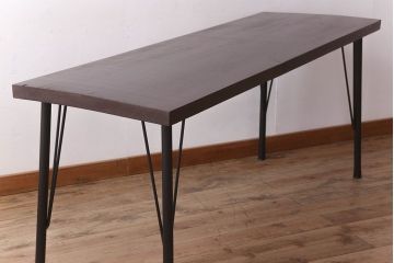 アンティーク家具　アンティーク 鉄脚と古い木の大きな作業台(テーブル・アイアン)