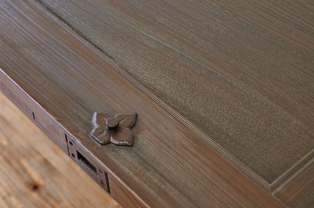 アンティーク家具　古民具・骨董　古いお屋敷の門扉で作ったアンティークダイニングテーブル