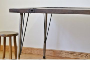 アンティーク家具　古民具・骨董　古いお屋敷の門扉で作ったアンティークダイニングテーブル