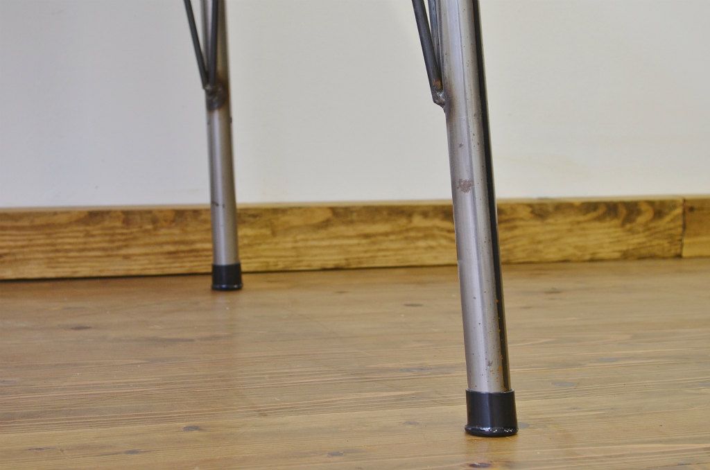 アンティーク家具　古民具・骨董　古いお屋敷の門扉で作ったアンティークダイニングテーブル