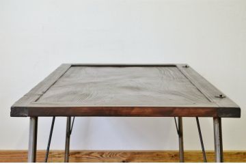 アンティーク家具　古民具・骨董　古いお屋敷の門扉で作ったアンティークダイニングテーブル