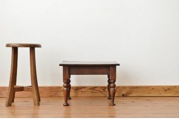 アンティーク家具　珍品希少!総欅材の小さなアンティークテーブル(座卓)