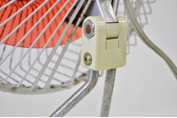 アンティーク雑貨　古いサンヨー・レトロな扇風機