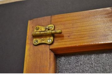 素敵なデザインの銀モールガラス入り細身のドア(扉・建具)