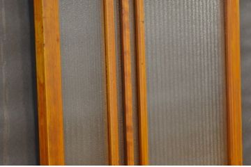 素敵なデザインの銀モールガラス入り細身のドア(扉・建具)