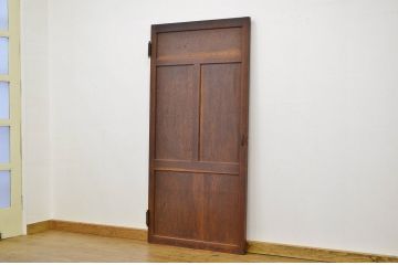 アンティーク　重厚な古い木の自由蝶番付きドア(扉・建具)