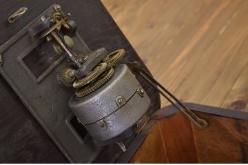 アンティーク雑貨　○古い三光堂　ラッパ付蓄音機　ジャンク品