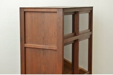 アンティーク家具　アンティーク 古い木のシンプルな収納棚(食器棚)