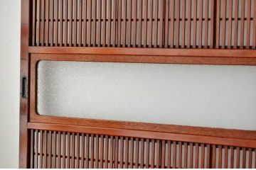 古民具　骨董　古い木のダイヤガラス格子戸4枚セット(裏障子付き)引き戸