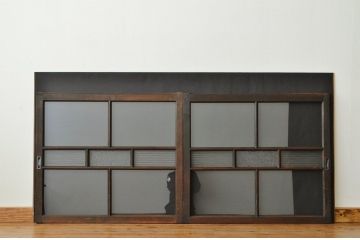 古い木のダイヤと銀モールガラスの入った引き戸2枚セット(窓、ガラス戸)