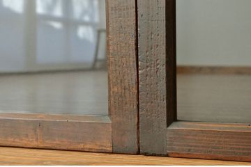 古い木のダイヤと銀モールガラスの入った引き戸2枚セット(窓、ガラス戸)