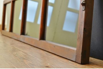 アンティーク　古い木のシンプルな明り取り1枚(欄間)