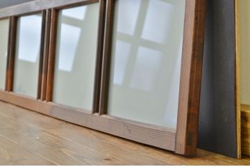 アンティーク　シンプルな木の明り取り(欄間)