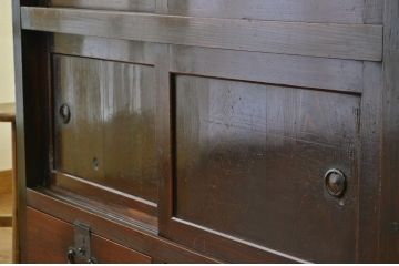 アンティーク家具　古民具・骨董 明治時代/古い木の味わいある大収納棚(時代箪笥)