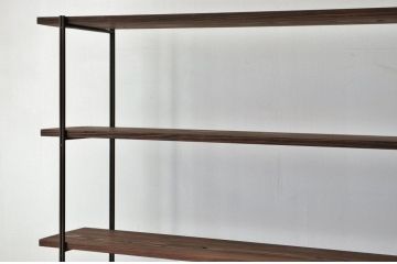 アンティーク家具　☆アイアンの薄型飾り棚(中)(陳列棚)