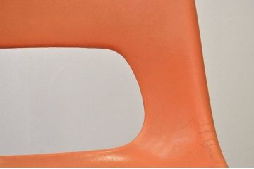 ●中古 Brunswick(ブランズウィック)モダンなシェルチェア(ボウリング・椅子・いす)