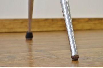 ●中古 Brunswick(ブランズウィック)モダンなシェルチェア(ボウリング・椅子・いす)
