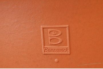 ●中古 Brunswick(ブランズウィック)モダンなシェルチェア(ボウリング・椅子・いす)