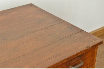 アンティーク家具　アンティーク 古いナラ材のシックな片袖机(作業台・テーブル)