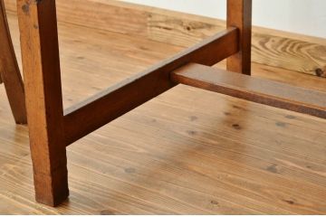 アンティーク家具　アンティーク 古いナラ材のシックな片袖机(作業台・テーブル)