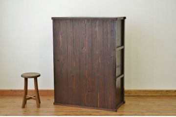 アンティーク家具　アンティーク 古い木の使い込まれたダイヤガラス収納棚(食器棚・茶箪笥)